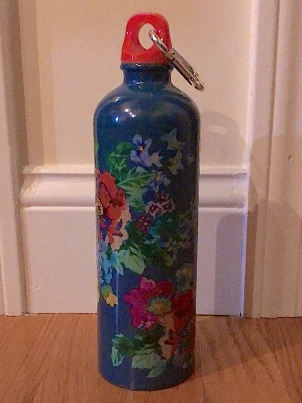 THE PIONEER WOMAN 25-OZ STAINLESS STEEL BLUE FLORAL WATER BOTTLE THERMOS